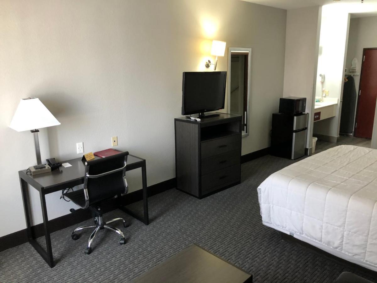 הובס Lea County Inn מראה חיצוני תמונה